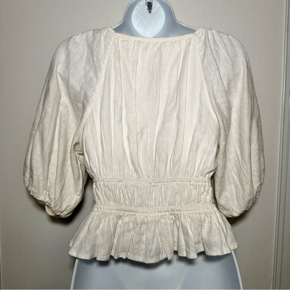 Abercrombie & Fitch Women’s Ivory Puff Sleeve Deep V-Neck Peasant Blouse- Small - Picture 4 of 10